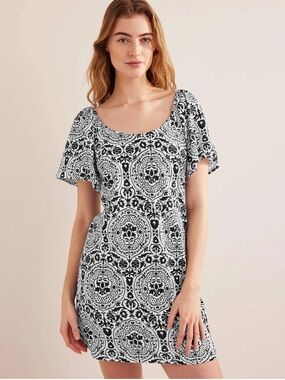 Boden Black White Floral Knit Dress Scoop Neck Sz 14L T-Shirt Cotton EUC